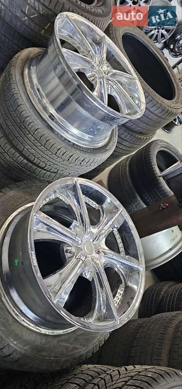 Внедорожник / Кроссовер Infiniti QX56 2010 в Тернополе