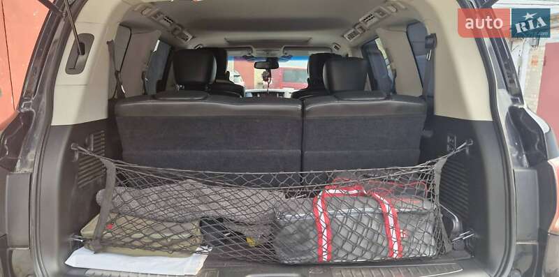 Внедорожник / Кроссовер Infiniti QX56 2013 в Киеве