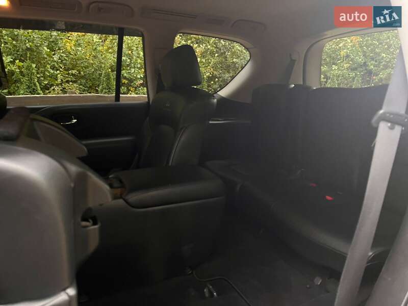 Внедорожник / Кроссовер Infiniti QX56 2010 в Львове