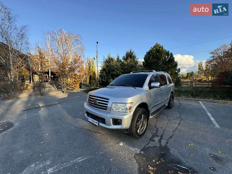 Внедорожник / Кроссовер Infiniti QX56 2004 в Харькове