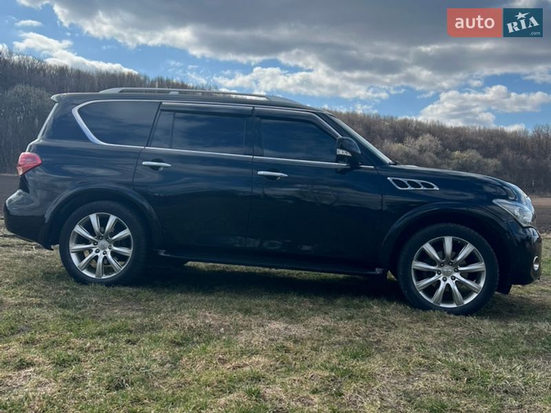 Infiniti QX56 2010