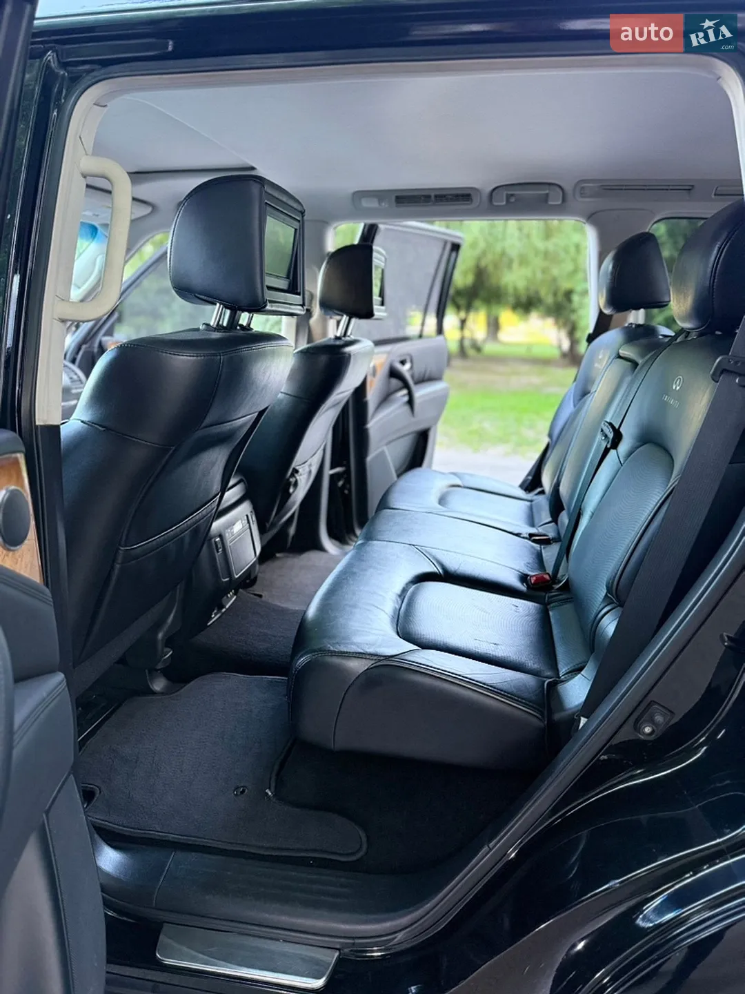 2011 Infiniti QX56 - мініатюра 14