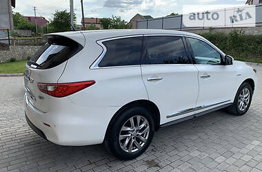 Позашляховик / Кросовер Infiniti QX60 2013 в 