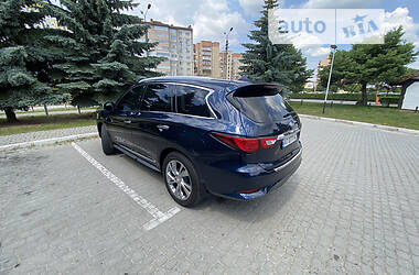 Позашляховик / Кросовер Infiniti QX60 2017 в Івано-Франківську