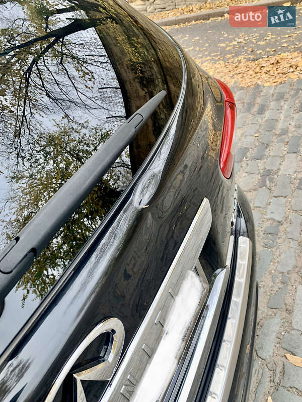 Внедорожник / Кроссовер Infiniti QX60 2014 в Николаеве