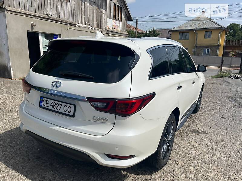 Внедорожник / Кроссовер Infiniti QX60 2019 в Черновцах