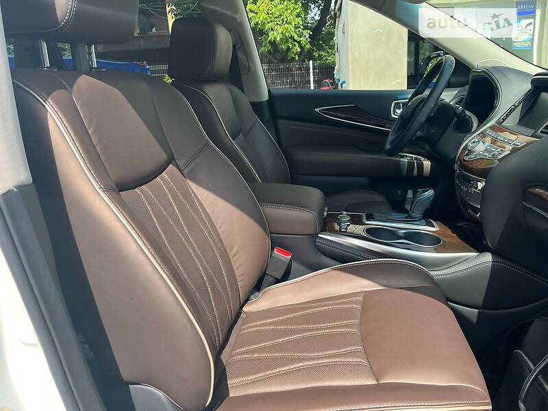 Внедорожник / Кроссовер Infiniti QX60 2019 в Черновцах