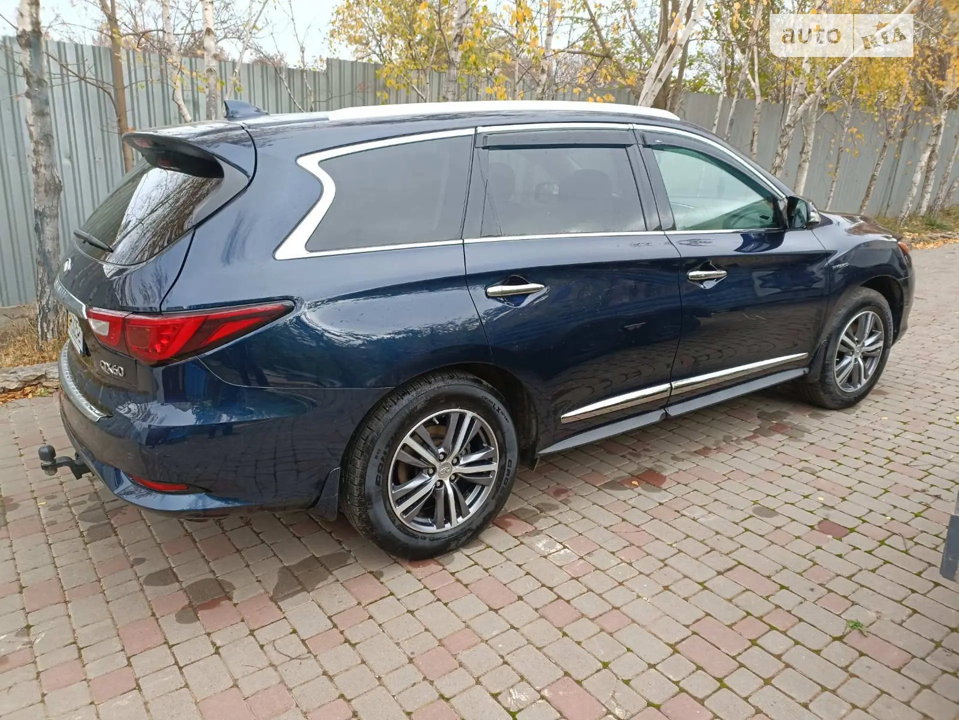 2017 Infiniti QX60 - мініатюра 2