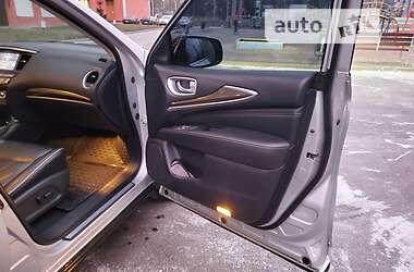 Внедорожник / Кроссовер Infiniti QX60 2018 в 