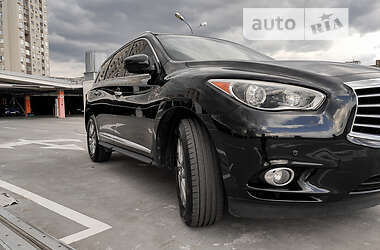 Внедорожник / Кроссовер Infiniti QX60 2015 в 