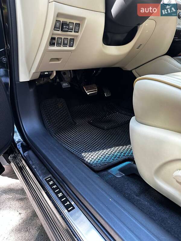 Внедорожник / Кроссовер Infiniti QX60 2015 в Полтаве