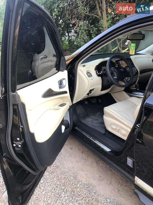 Позашляховик / Кросовер Infiniti QX60 2014 в Полтаві