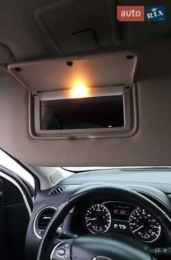 Внедорожник / Кроссовер Infiniti QX60 2016 в Чернигове