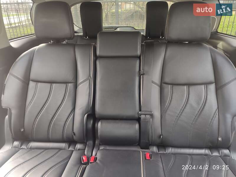 Внедорожник / Кроссовер Infiniti QX60 2019 в Киеве