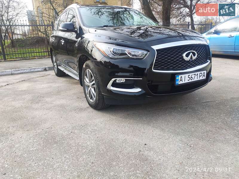 Внедорожник / Кроссовер Infiniti QX60 2019 в Киеве