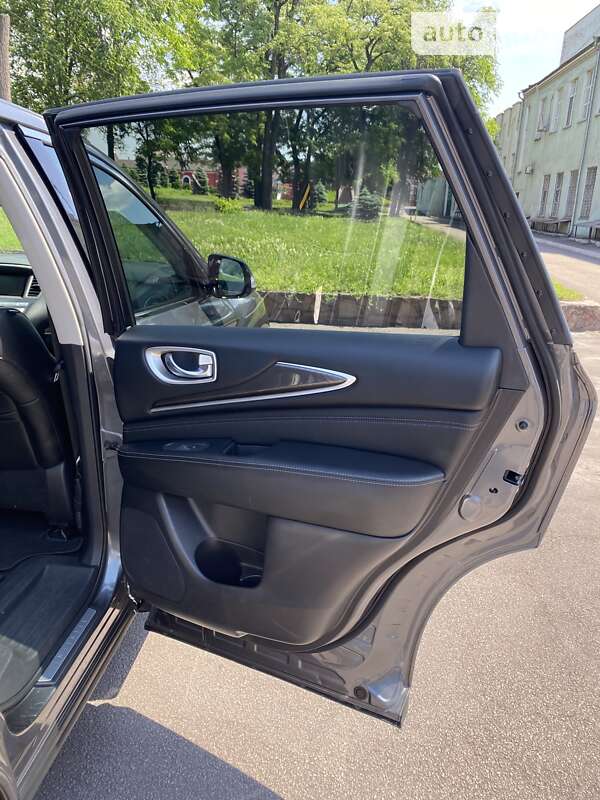 Внедорожник / Кроссовер Infiniti QX60 2016 в Хмельницком