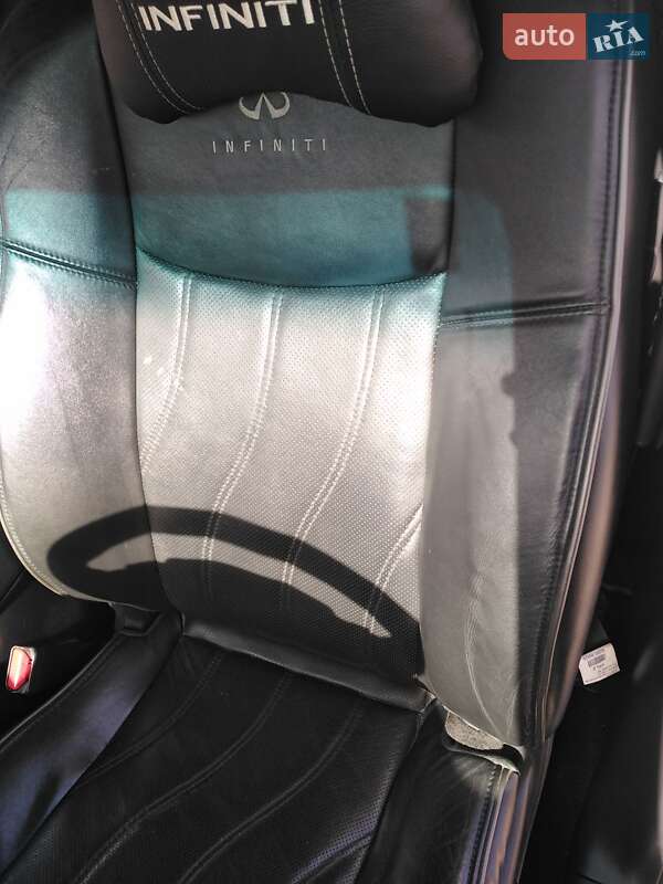 Внедорожник / Кроссовер Infiniti QX60 2014 в Одессе
