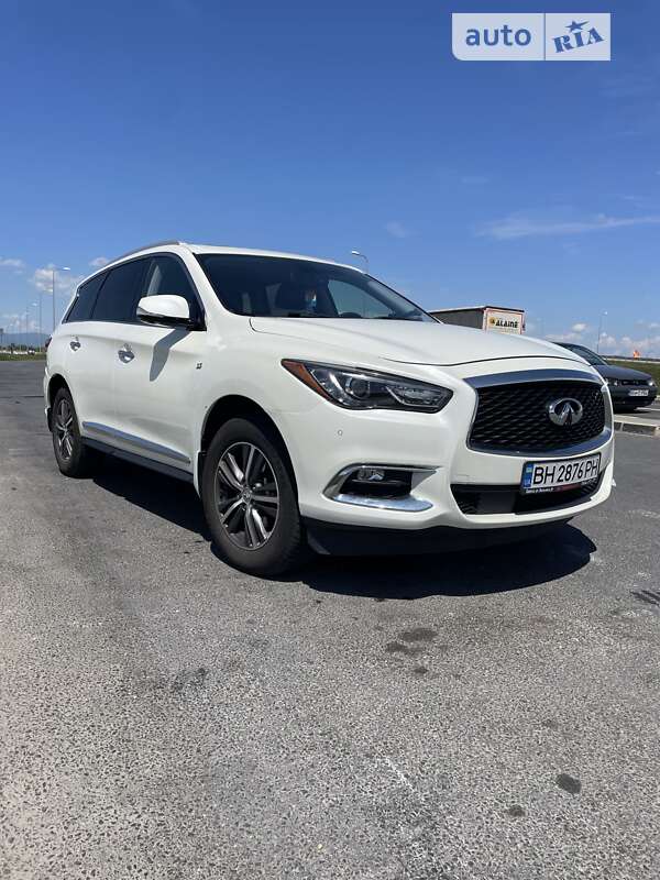 Позашляховик / Кросовер Infiniti QX60 2017 в Одесі