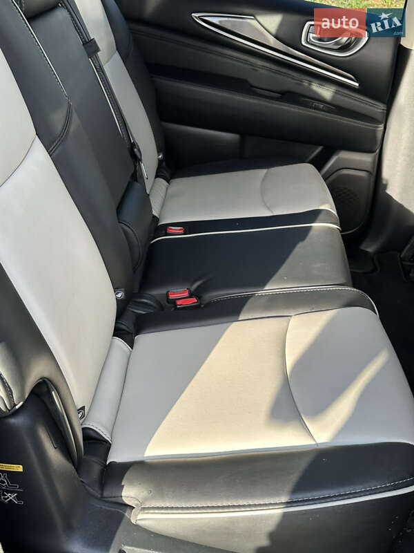 Позашляховик / Кросовер Infiniti QX60 2020 в Ірпені фото 9 Позашляховик / Кросовер Infiniti QX60 2020 в Ірпені