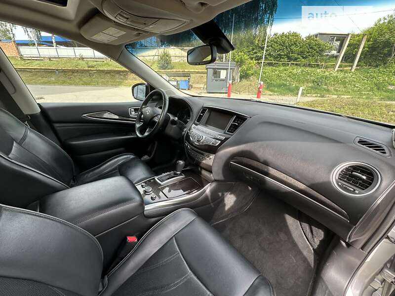 Внедорожник / Кроссовер Infiniti QX60 2015 в Черновцах