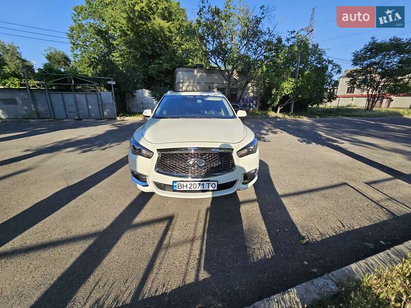 Внедорожник / Кроссовер Infiniti QX60 2018 в Одессе