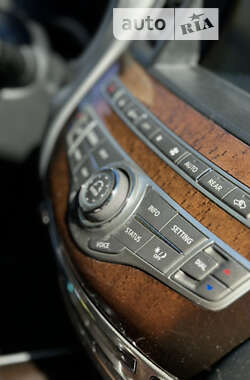 Внедорожник / Кроссовер Infiniti QX60 2013 в Одессе