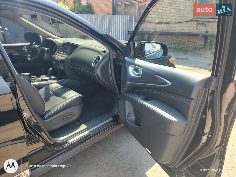 Внедорожник / Кроссовер Infiniti QX60 2019 в Киеве