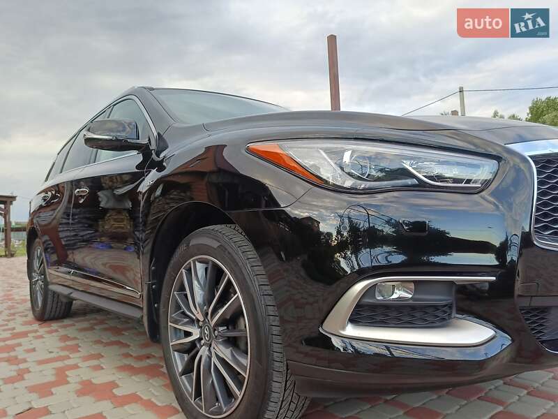 Позашляховик / Кросовер Infiniti QX60 2016 в Києві