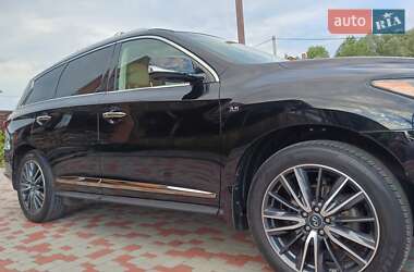 Внедорожник / Кроссовер Infiniti QX60 2016 в Киеве