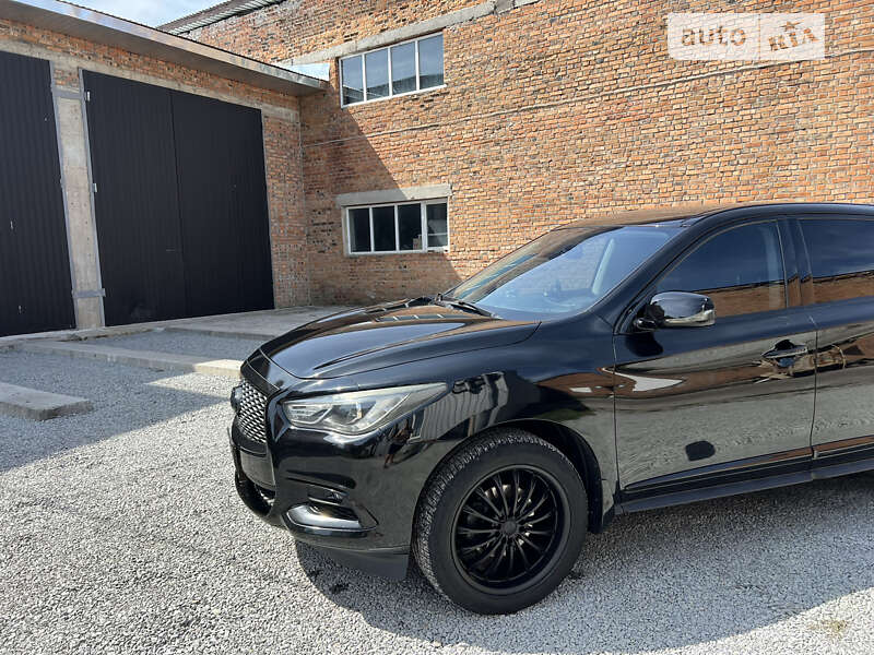 Внедорожник / Кроссовер Infiniti QX60 2019 в Львове