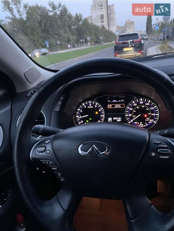 Внедорожник / Кроссовер Infiniti QX60 2016 в Киеве