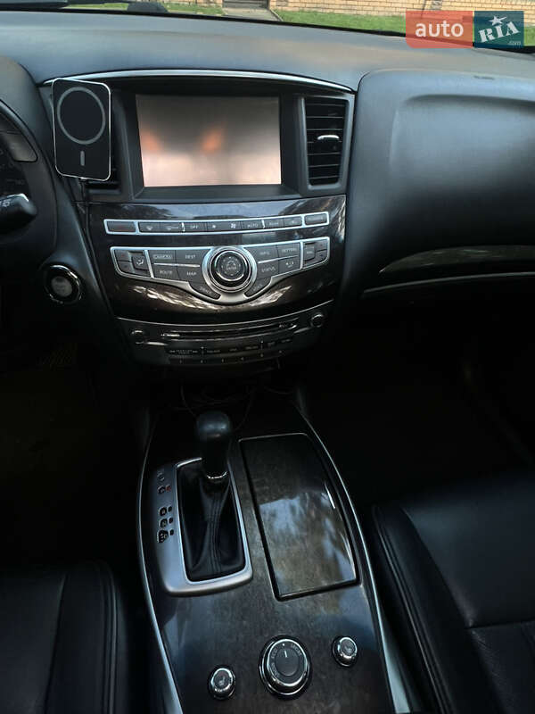 Позашляховик / Кросовер Infiniti QX60 2013 в Чернігові