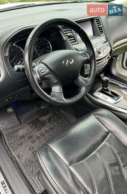 Внедорожник / Кроссовер Infiniti QX60 2014 в 