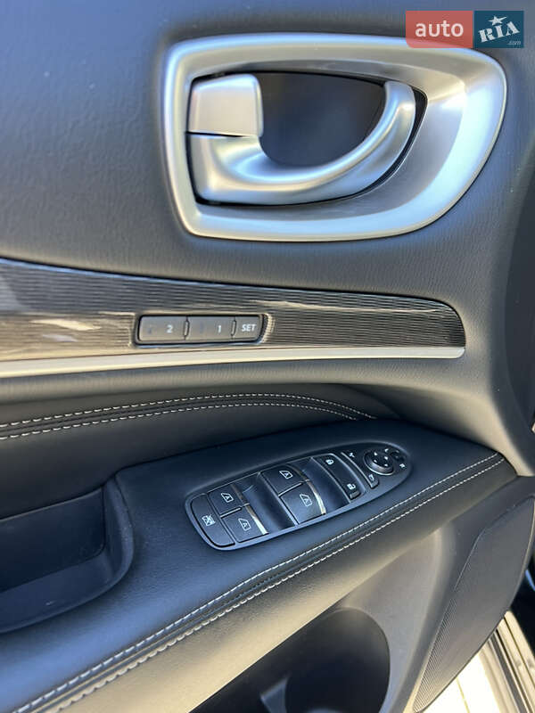 Внедорожник / Кроссовер Infiniti QX60 2016 в Виннице