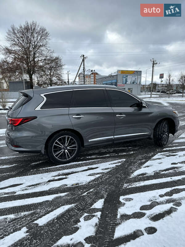 Внедорожник / Кроссовер Infiniti QX60 2017 в Ирпене