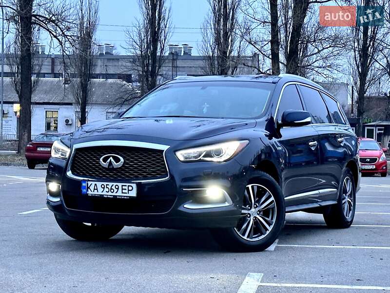 Внедорожник / Кроссовер Infiniti QX60 2017 в Киеве