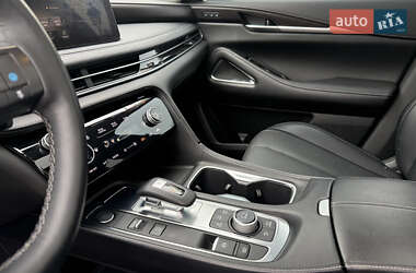 Позашляховик / Кросовер Infiniti QX60 2022 в 