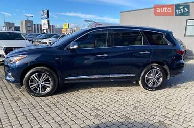 Позашляховик / Кросовер Infiniti QX60 2018 в 