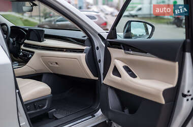 Позашляховик / Кросовер Infiniti QX60 2023 в 