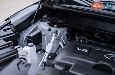 Позашляховик / Кросовер Infiniti QX60 2023 в 