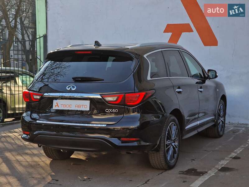 Внедорожник / Кроссовер Infiniti QX60 2018 в Одессе