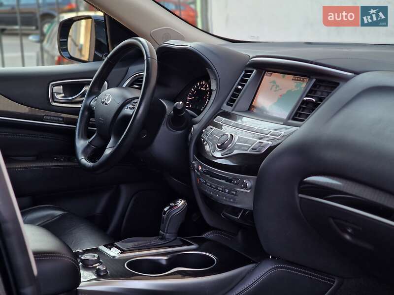 Внедорожник / Кроссовер Infiniti QX60 2018 в Одессе