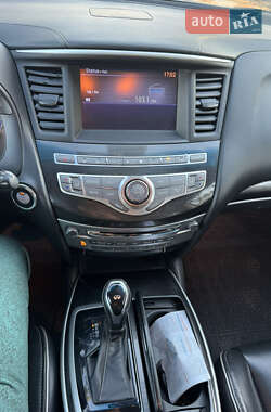 Позашляховик / Кросовер Infiniti QX60 2016 в 