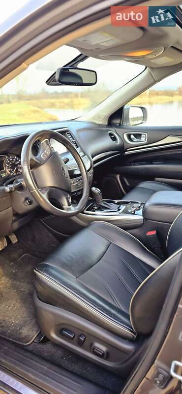 Внедорожник / Кроссовер Infiniti QX60 2019 в Калуше