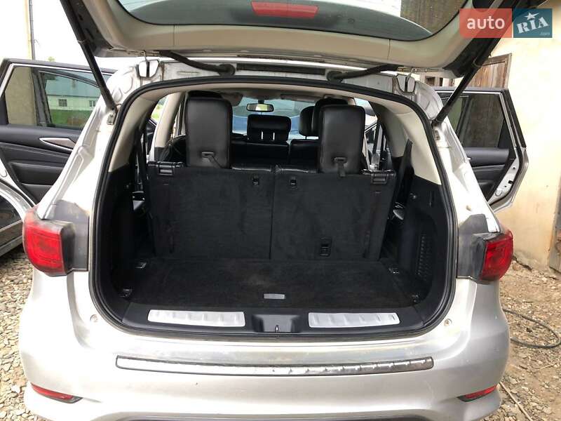 Внедорожник / Кроссовер Infiniti QX60 2016 в Черновцах