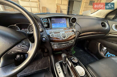 Внедорожник / Кроссовер Infiniti QX60 2014 в 