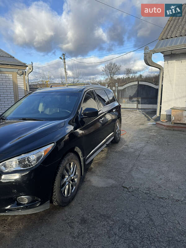 Внедорожник / Кроссовер Infiniti QX60 2013 в Звенигородке