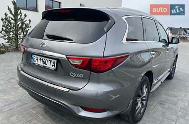 Внедорожник / Кроссовер Infiniti QX60 2017 в 