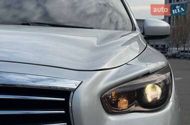Внедорожник / Кроссовер Infiniti QX60 2015 в 