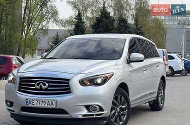 Внедорожник / Кроссовер Infiniti QX60 2015 в 